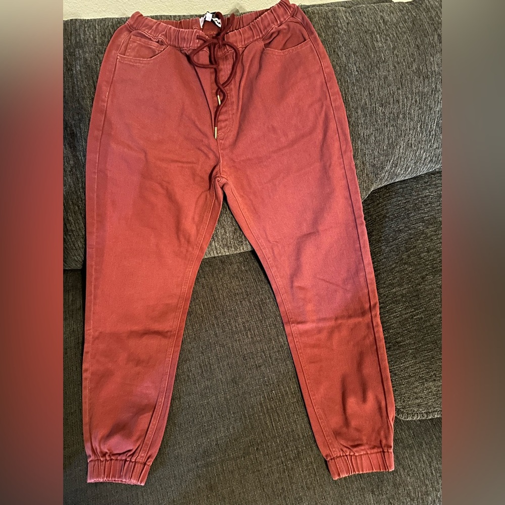 Jogger Jean brand new with tags